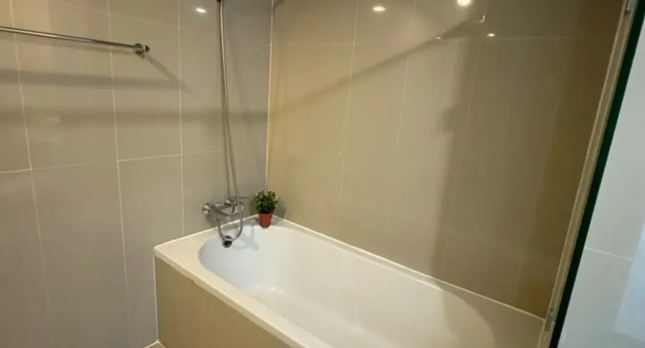 Wohnung zur Miete mit 1 Zimmer in Watthana, Bangkok