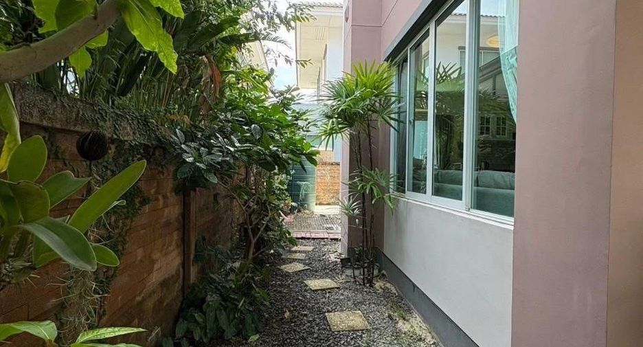 For rent 3 bedrooms house in Mueang Phuket, Phuket
