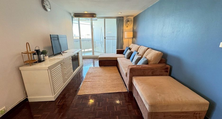 For sale and for rent 2 bedrooms condo in Watthana, Bangkok
