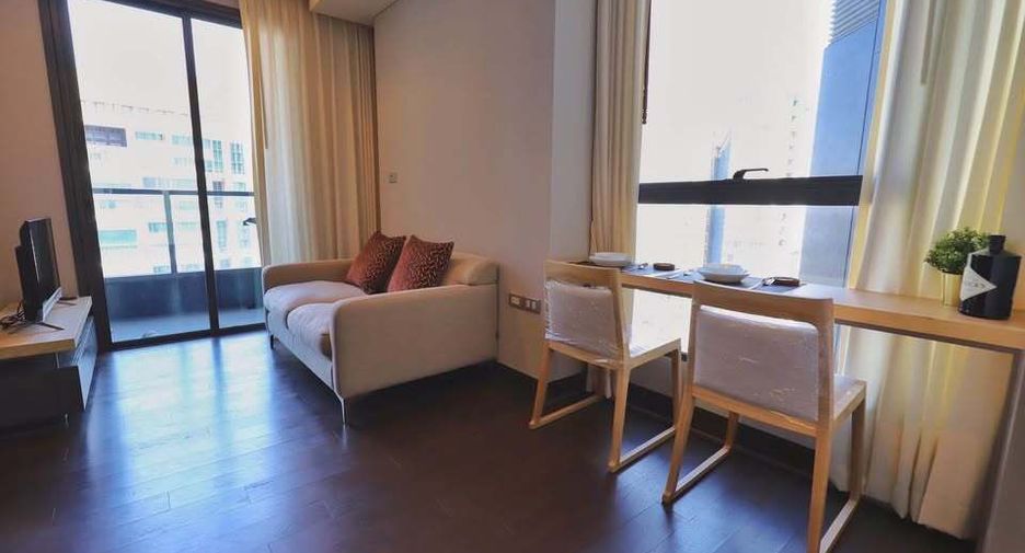 For rent 1 bed condo in Khlong Toei, Bangkok