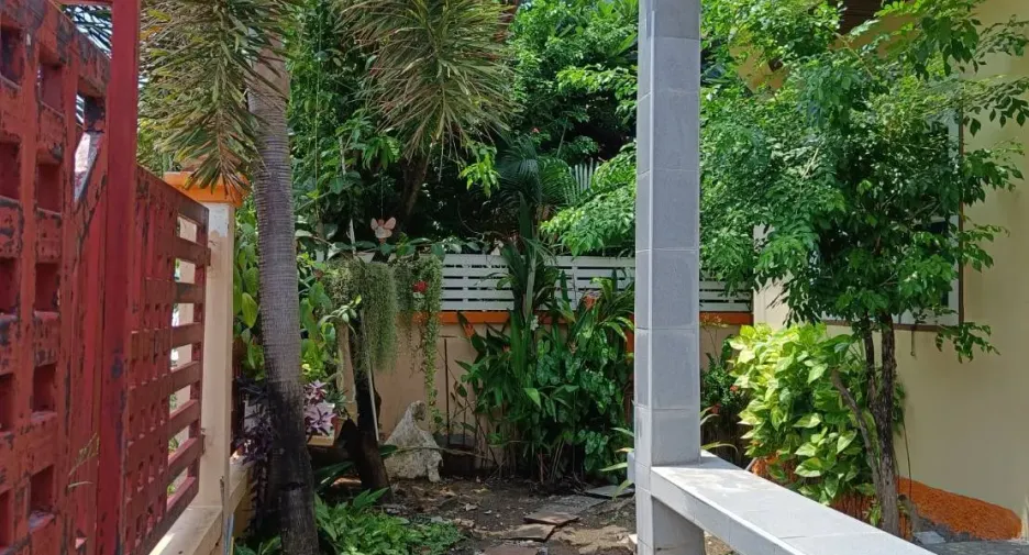For sale 4 bedrooms house in Mueang Samut Prakan, Samut Prakan