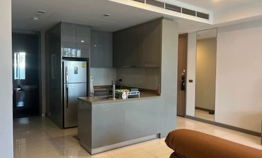 For rent 2 bedrooms condo in Bang Rak, Bangkok