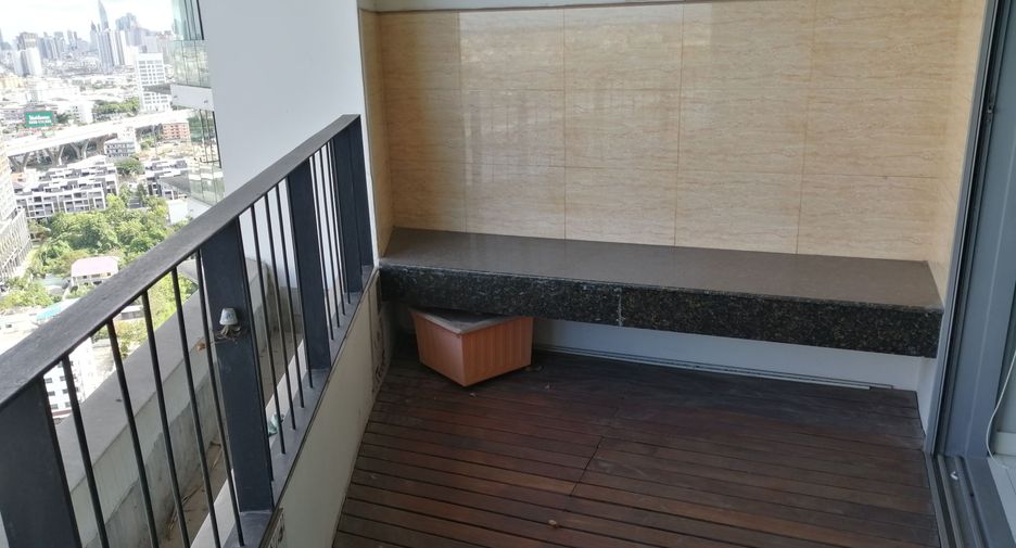 Condo en venta de 1 habitaciones en Yan Nawa, Bangkok