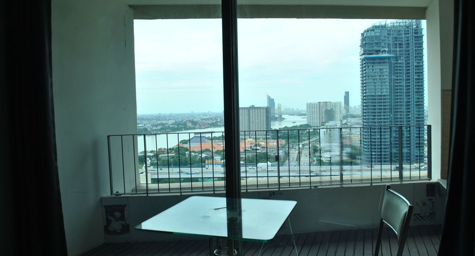 Condo en venta de 1 habitaciones en Yan Nawa, Bangkok