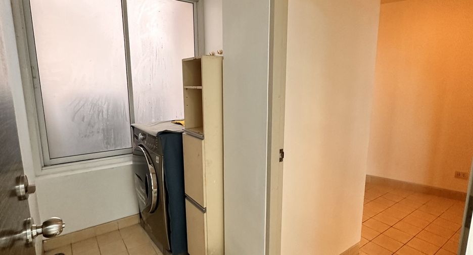 For sale and for rent 3 bedrooms condo in Bang Kho Laem, Bangkok