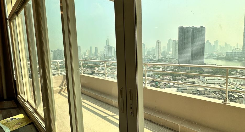 For sale and for rent 3 bedrooms condo in Bang Kho Laem, Bangkok