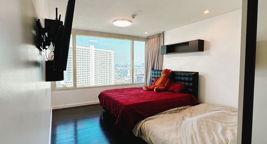 For sale and for rent 3 bedrooms condo in Bang Kho Laem, Bangkok
