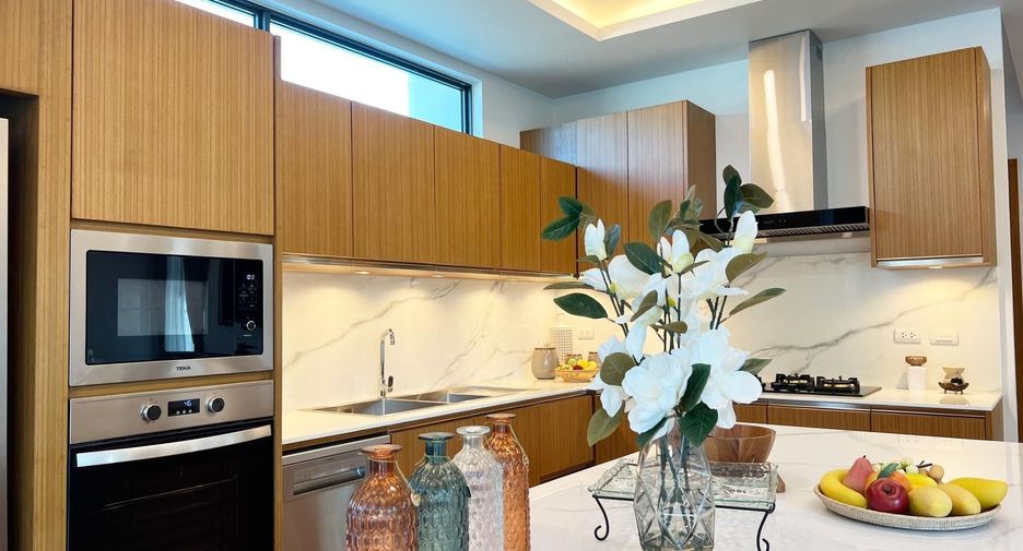 For rent 3 bedrooms villa in Thalang, Phuket