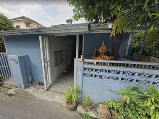 For sale 7 bedrooms house in Bangkok Noi, Bangkok