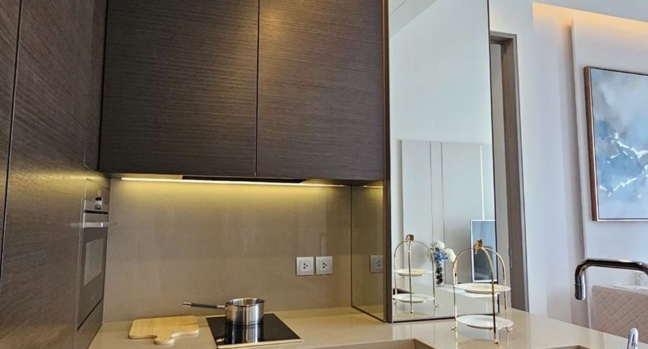 For rent 1 bed condo in Sathon, Bangkok