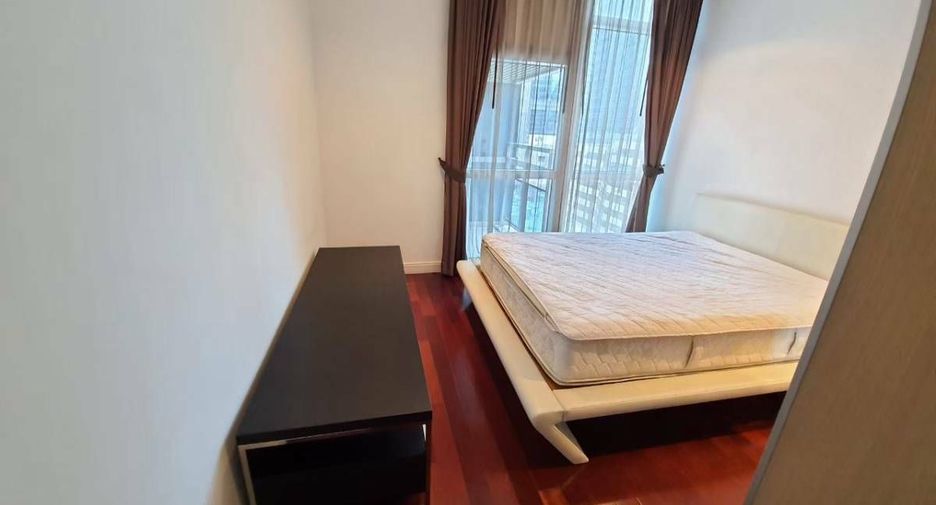 For rent 3 ベッドルーム condo in Pathum Wan, Bangkok
