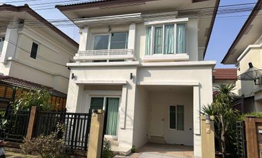For rent 3 bedrooms house in Mueang Samut Prakan, Samut Prakan