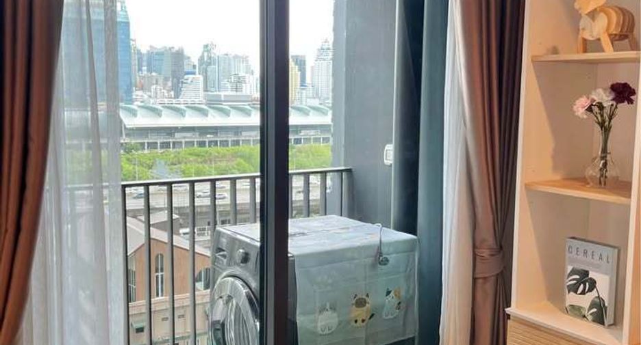 Wohnung zur Miete mit 1 Zimmer in Huai Khwang, Bangkok