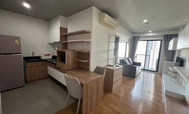Condo en alquiler de 2 habitaciones en Watthana, Bangkok