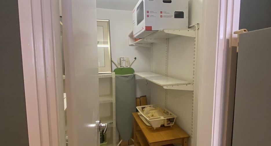 Wohnung zur Miete mit 2 Zimmer in Pathum Wan, Bangkok