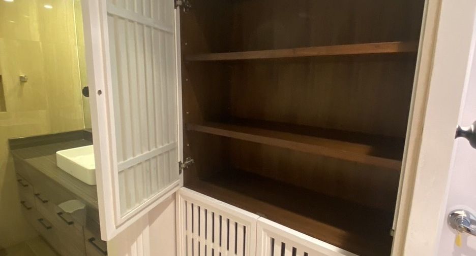 Wohnung zur Miete mit 2 Zimmer in Pathum Wan, Bangkok