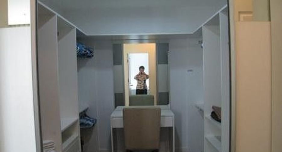Wohnung zur Miete mit 3 Zimmer in Khlong Toei, Bangkok