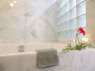 For rent 3 bedrooms condo in Sathon, Bangkok