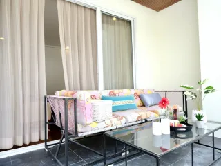 For rent 3 bedrooms condo in Sathon, Bangkok