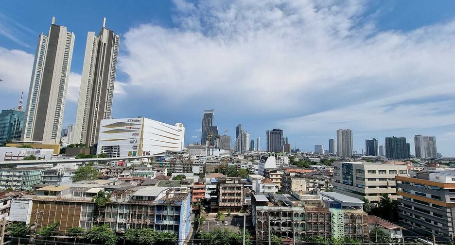For rent 1 bed condo in Khlong San, Bangkok