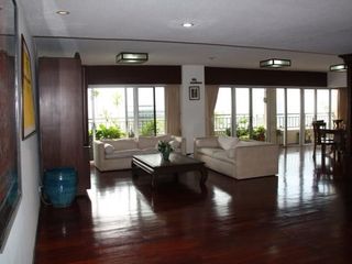 For rent 2 bedrooms condo in Sathon, Bangkok