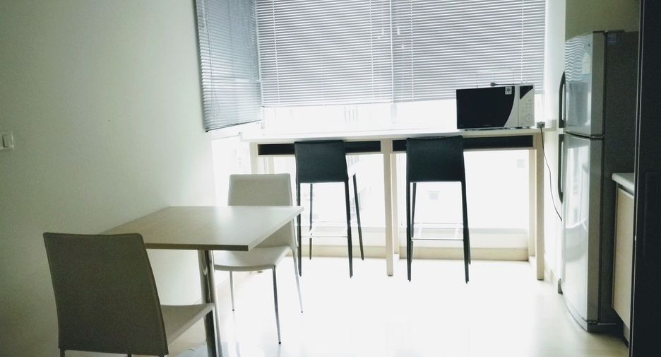 Wohnung zur Miete mit 1 Zimmer in Huai Khwang, Bangkok