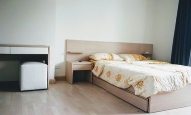 For rent 1 bed condo in Huai Khwang, Bangkok