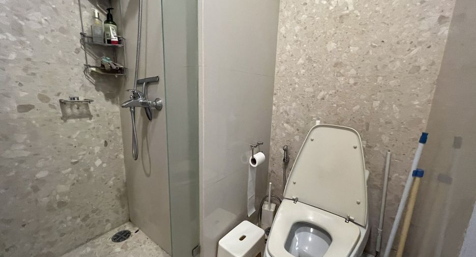 Condo en venta y en alquiler de 1 habitaciones en Bang Kho Laem, Bangkok