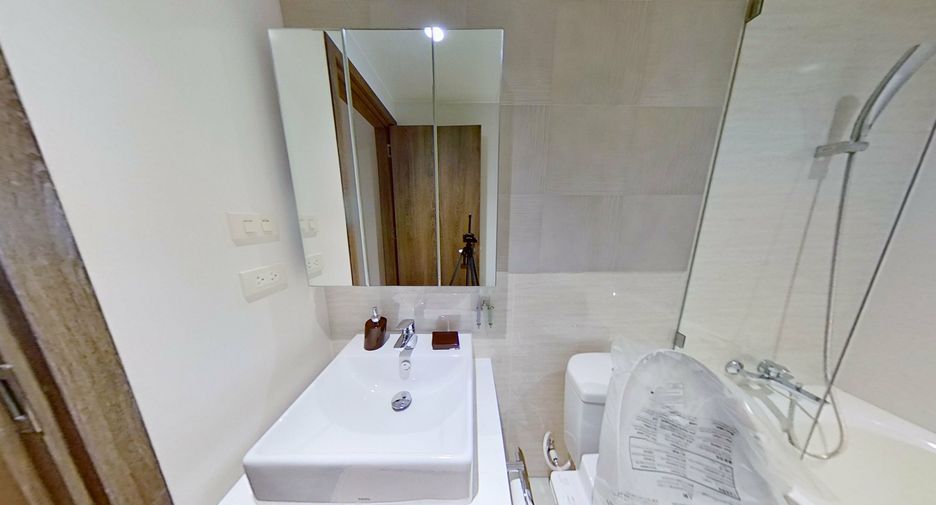 For sale and for rent 1 bed condo in Watthana, Bangkok