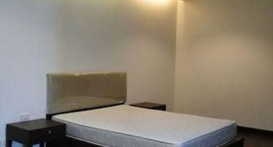 Condo en alquiler de 3 habitaciones en Watthana, Bangkok