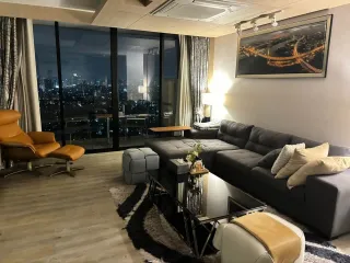 For sale そして for rent 2 ベッドルーム condo in Chatuchak, Bangkok