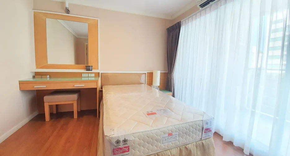 Wohnung zur Miete mit 2 Zimmer in Watthana, Bangkok