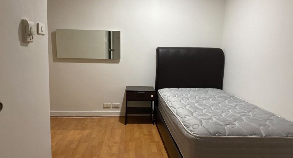 Condo en alquiler de 2 habitaciones en Khlong Toei, Bangkok