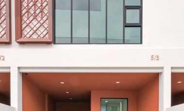 For rent 2 bedrooms house in Lat Phrao, Bangkok