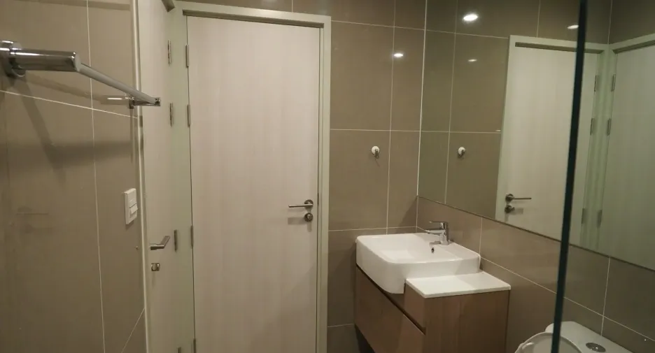 Продажа 2 спальни кондо в Хуаи Кхщанг, Бангкок