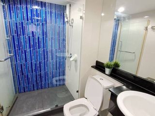 À vendre 1 chambre condo à Phra Khanong, Bangkok