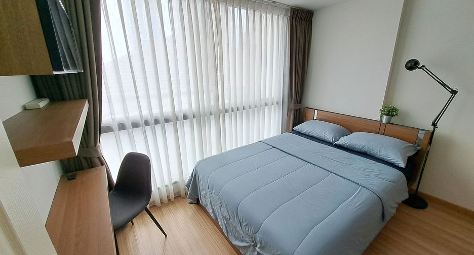 For sale 1 bed condo in Phra Khanong, Bangkok