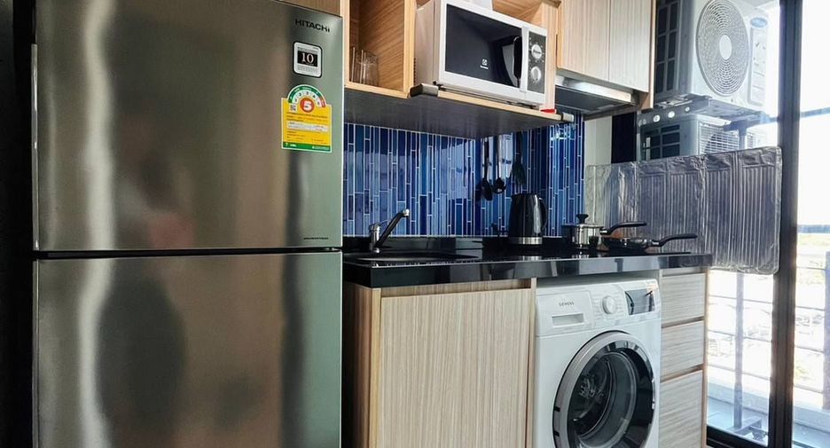 For sale 1 bed condo in Phra Khanong, Bangkok