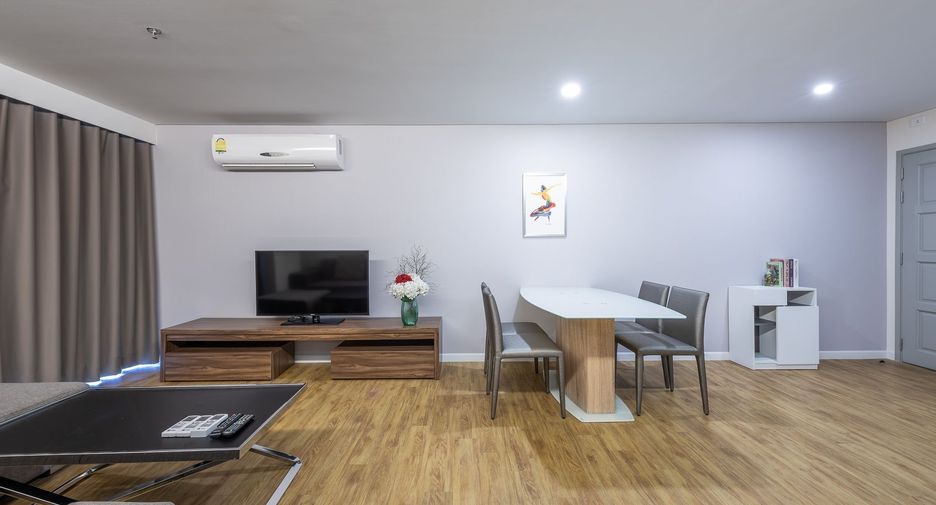 Condo en alquiler de 2 habitaciones en Yan Nawa, Bangkok