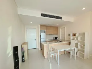 For rent 2 ベッドルーム condo in Khlong Toei, Bangkok