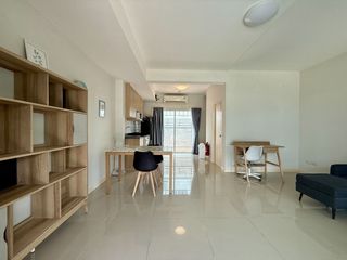 For rent 2 bedrooms townhouse in Bang Bo, Samut Prakan
