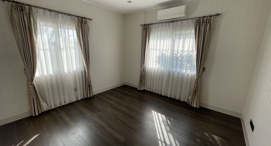 For rent 4 bedrooms house in Bang Phli, Samut Prakan
