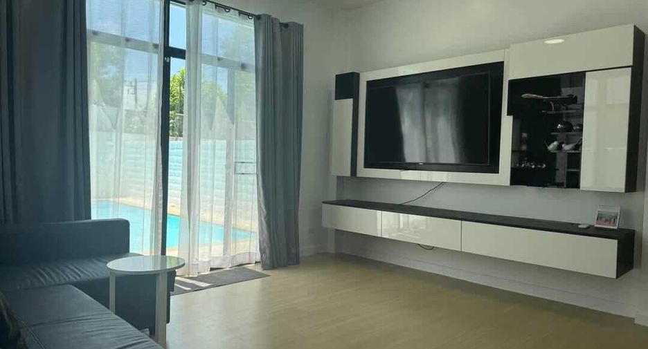 For rent 3 bedrooms house in Mueang Phuket, Phuket