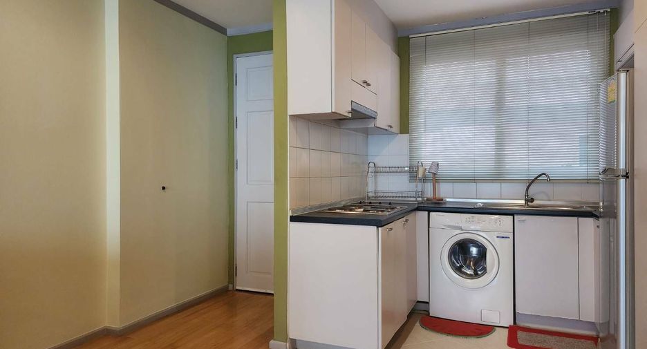 For sale and for rent 2 bedrooms condo in Watthana, Bangkok