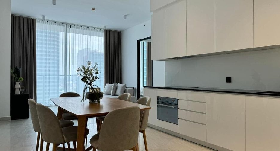 For rent 2 bedrooms condo in Sathon, Bangkok