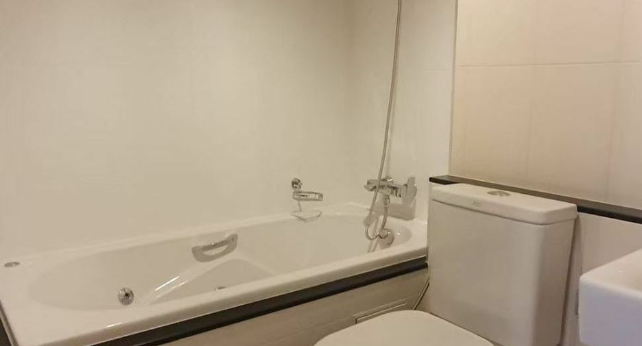 For rent and for sale 2 bedrooms condo in Mueang Samut Prakan, Samut Prakan
