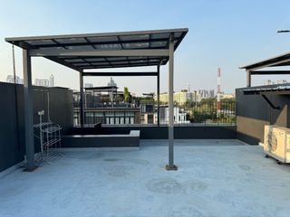 出售 和 出租 3 卧室 联排别墅 在 Suan Luang, 曼谷