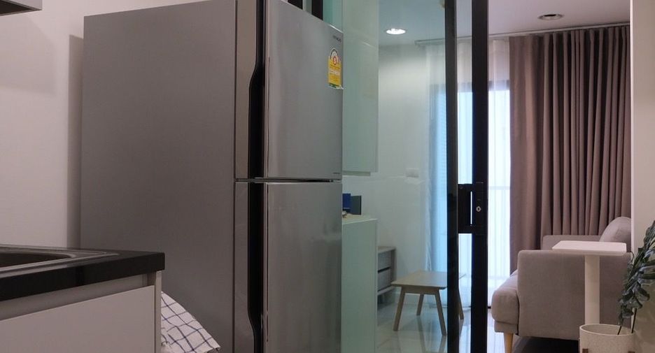 For sale 1 bed condo in Khlong Toei, Bangkok