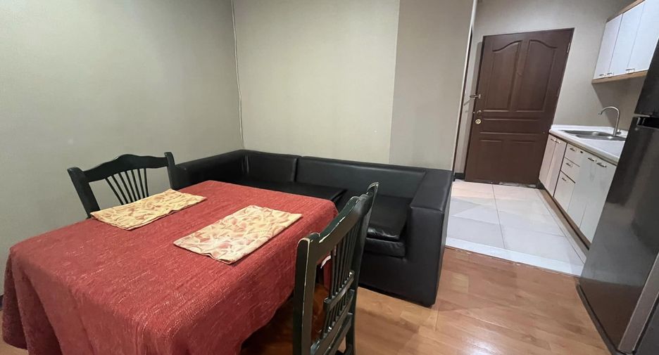 For sale 2 bedrooms condo in Wang Thonglang, Bangkok