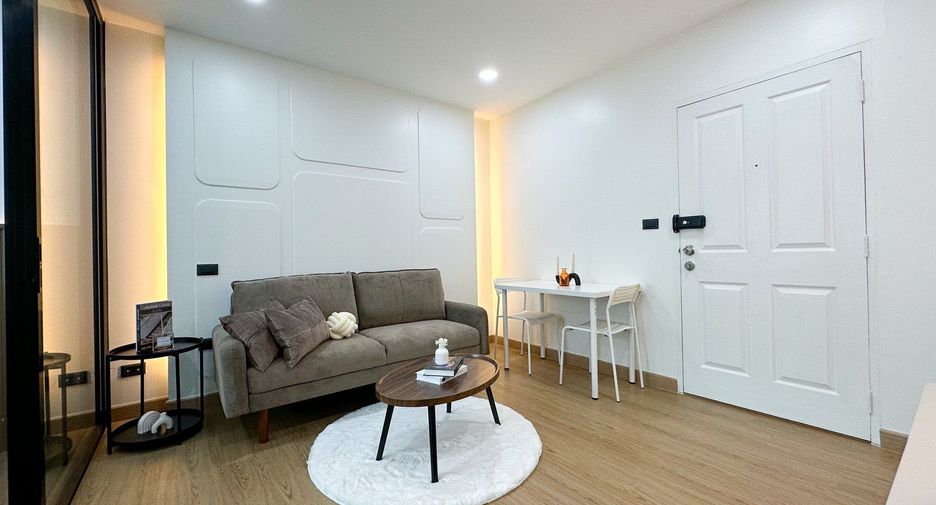 For sale 1 bed condo in Lat Krabang, Bangkok